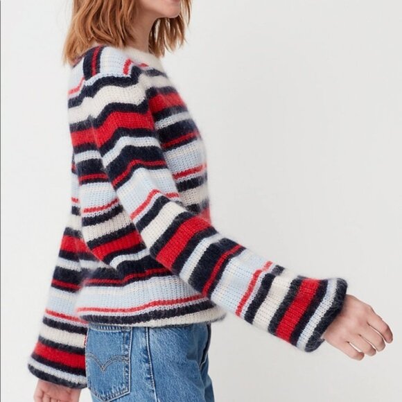 Aritzia Little Moon Gardenia Sweater Sz M - Picture 3 of 10